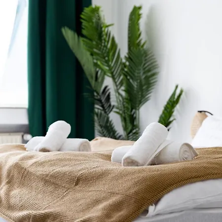 Micoa Style Messe - Parken - Netflix Apartman