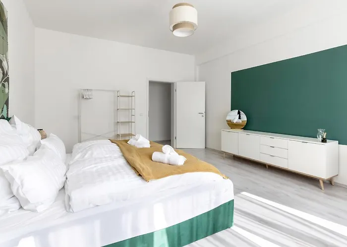 Micoa Style Messe - Parken - Netflix Apartment